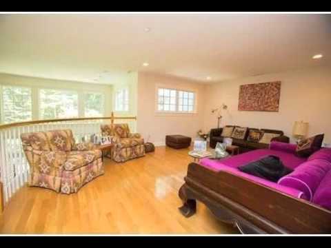 410 Hayfield Ln, Wayland, MA - Listed by Amy Mizner, Sheryl Simon