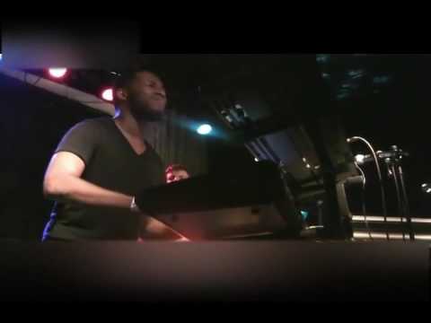 Cory Henry (Snarky Puppy) rare amazing footage performing Lingus keyboard solo