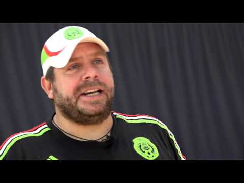 How do you play Futsal?