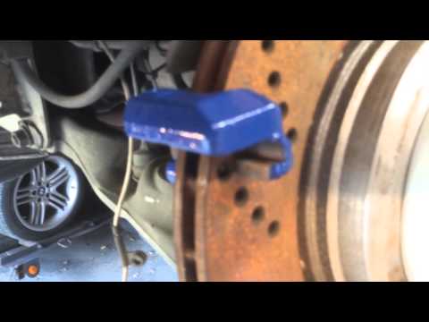 BMW E65 E66 7-series brakes converted to E60 M5 calipers and Rotors BBK
