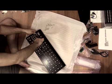 Korg MS-20M kit assembly. OMG!