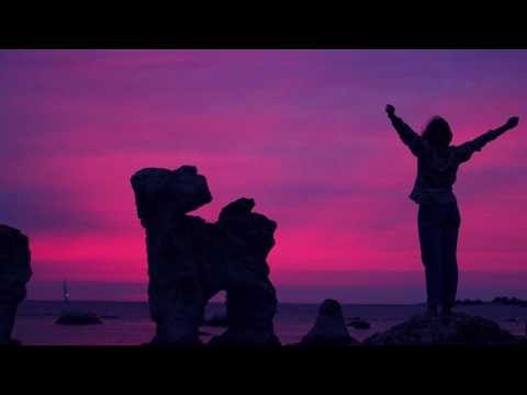 Alisia - Here we Stand
