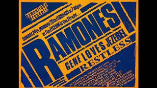 Ramones - Howling At The Moon (Sha-La-La) [Live]