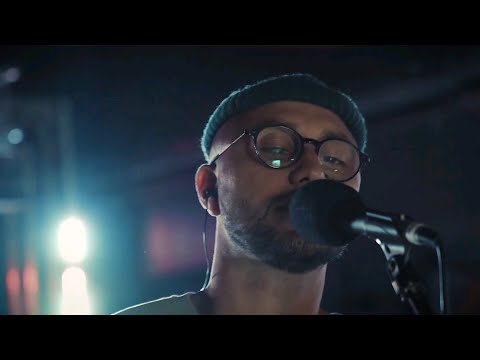 Nu Aspect x Arkaden x Sam Welch - Strings Attached (Live)