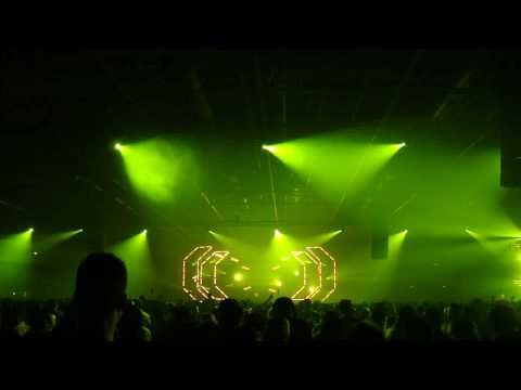 17/38 MOGUAI @ ENERGY 2011 (HD)
