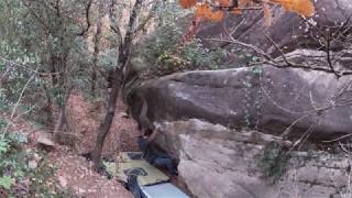 Video thumbnail of King of ganja, 6b+. La Comarca