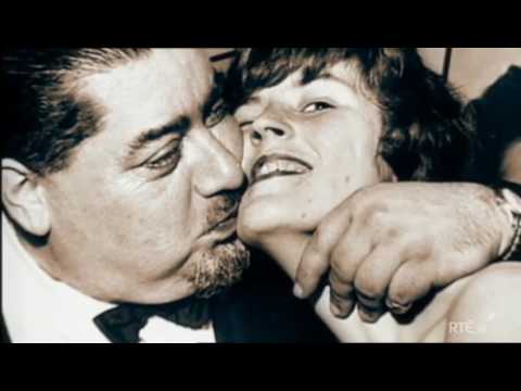 Scannal, bailitheoirí stampaí,caimiléir,Paul Singer, Stamp thieves, Garda police investigation, RTE