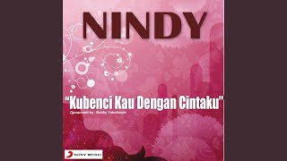 Download lagu Kubenci Kau Dengan Cintaku mp3