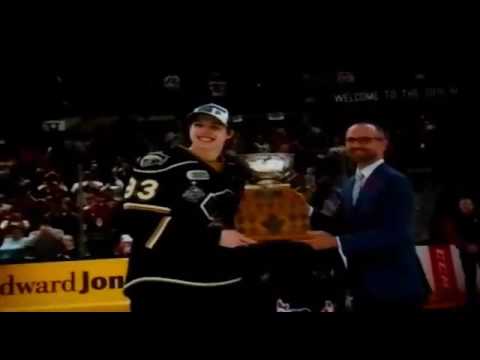 Memorial Cup Trophy Presentation