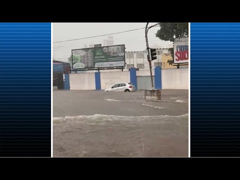 Tempestade provoca grandes estragos em Rio Claro