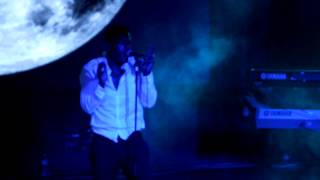 Luke James Performs &quot;Make Love To Me / Sexual Healing&quot; @ Highline Ballroom