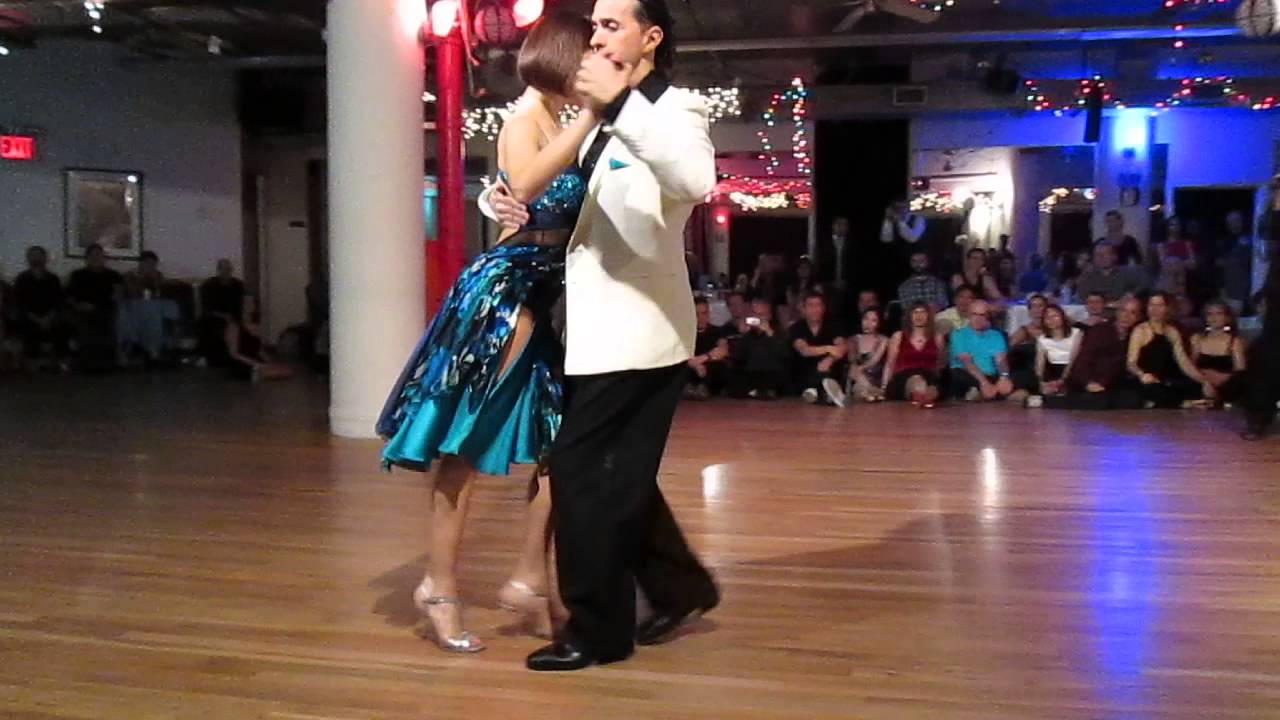 Argentine Tango:Gisela Natoli and Gustavo Rosas - Yuyo Verde