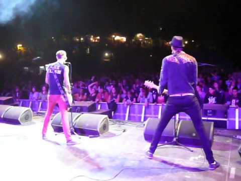 The Fialky - THE FIALKY - This is England live Trutnov open air 2013