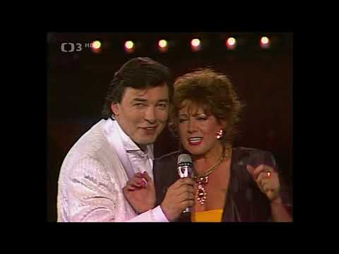 Karel Gott a Marie Rottrová - Najednou