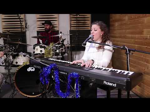 Pandemik Trio - White Christmas