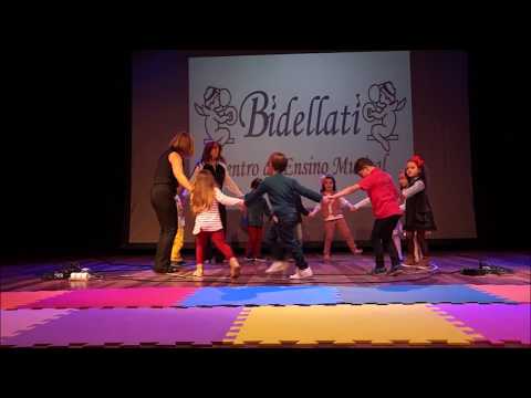 BIDELLATI- C.E.M- "Le Temple de la Gloirie"- Musicalização Infantil - 2017