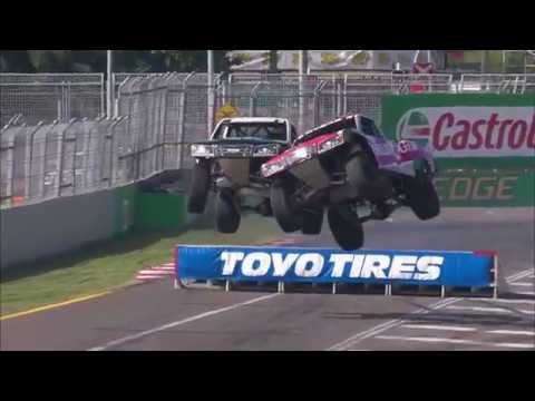 Shaun Richardson's Stadium Super Truck Race #3 Townsville Finish