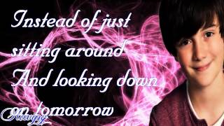 Greyson Chance - Waiting Outside The Lines - Lyrics On Screen