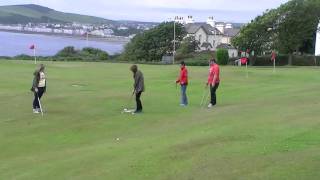 preview picture of video 'Wacky Mini Golf Game, Onchan Park.'