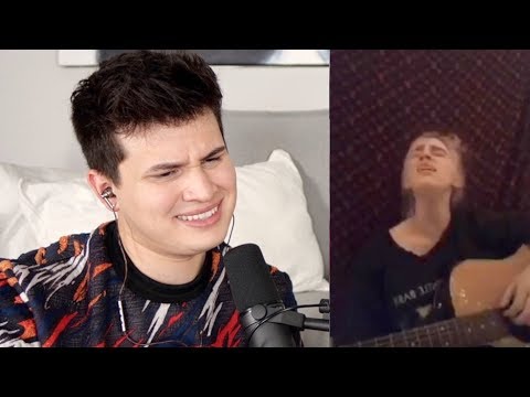 download lagu mp3 mp4 Gay Vocal, download lagu Gay Vocal gratis, unduh video klip Gay Vocal