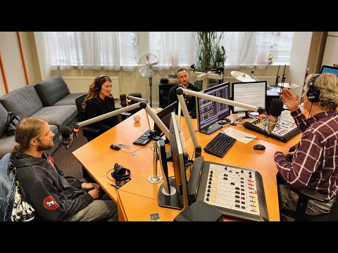 Skrienam jau šo svētdien! - Liena Edvardsa, Arnis no "Audiokvartāls" un Dāvis no "Pirmais kurss"