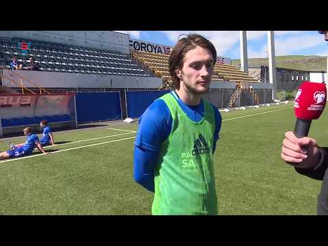 FSF Varpið: Samrøður við Patrik Johannesen og Eli F. Nielsen undan dystinum ímóti Sveis