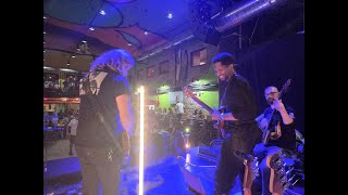 The Fence Menders featuring Ron Artis II -  Please Don't Go