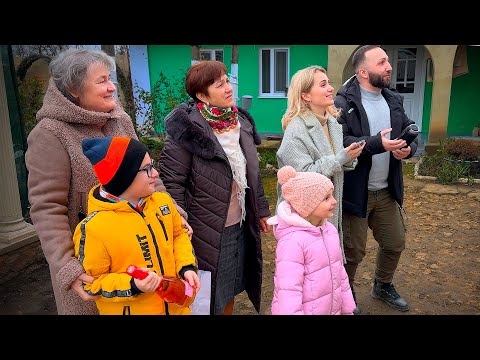 Cu Colindul la 7 Case