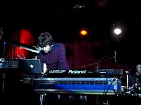 Junior Boys live in Brooklyn 2