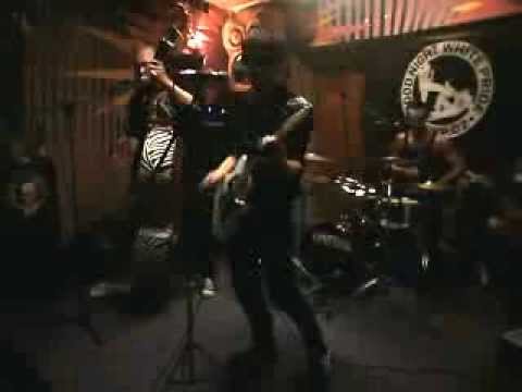 Three Wild Guns - Three Wild Guns - Little Devil On The Dance Floor