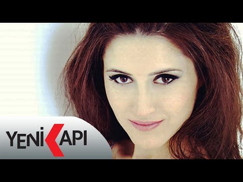 Aslı Güngör - Söylenmemiş Sözler (Official Video)