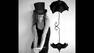 Club des Belugas - Save a Little Love for Me