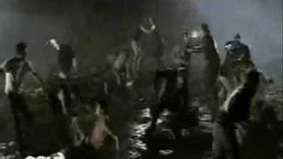 Atreyu - Falling Down + Lyrics