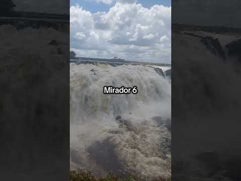 Salto La Llovizna  del río Caroní en Ciudad Guayana Edo.  Bolívar