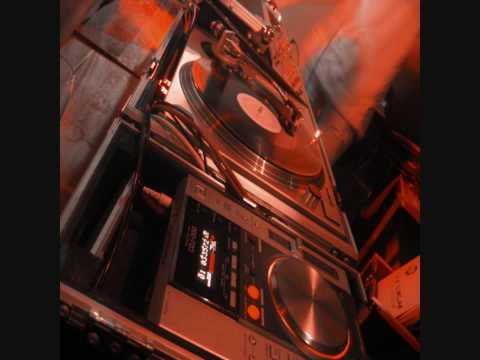 Daniel Kandi - Make me believe