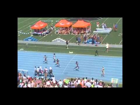 2012 IHSA Girls State Meet - 2A 4x200 Final