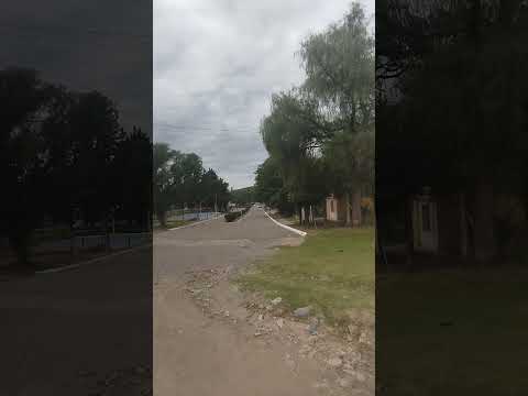 La entrada al pueblo de La Florida al costado del embalse en San Luis