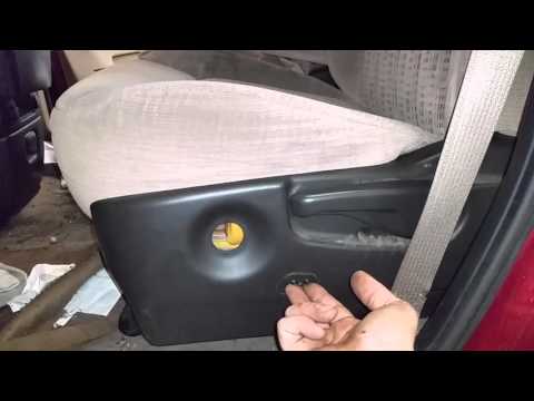 BG0731 - 2002 Chevrolet Venture - Driver Side Front Seat