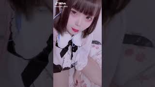 TikTok メイド腰振りエロい