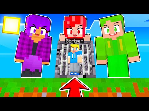 I Miei AMICI Mi Hanno BLOCCATO Nella PRIGIONE MINUSCOLA, Quindi Mi SONO VENDICATO!! - Minecraft ITA