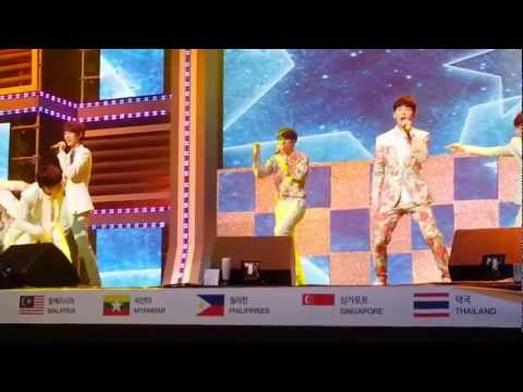 Bravo ASEAN 2012 Concert - guest performance by 'Boyfriends' (3)