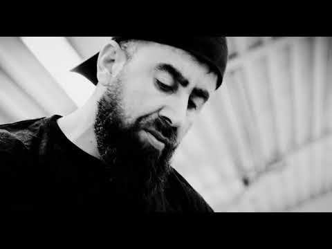 fauteuil suspendu jardin rotin-coin-détente-exotique