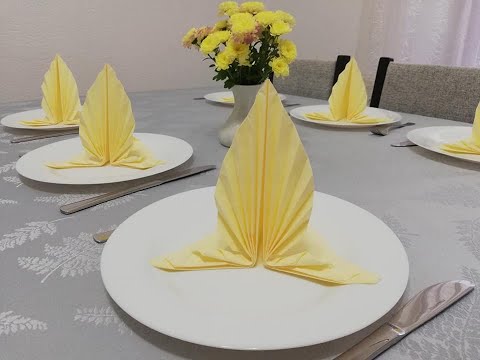 Svečana dekoracija stola papirnim salvetama / salvete za dekoraciju stola - Kuhinja Sunčane Staze