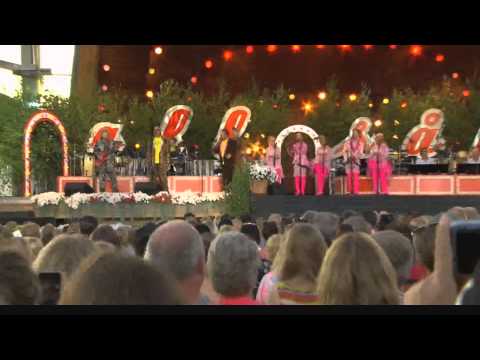 Electric Banana Band Medley Allsång på Skansen 2014