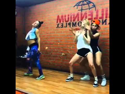 HyunA   Practice Performance 01
