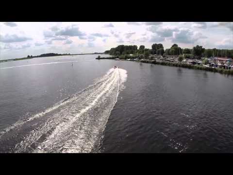 Met de P2 bootjes boven het water @ ERKERMEDERSTRAND