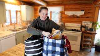 Feeding a Large Family for Pennies on the Road | What I Packed to Save $750