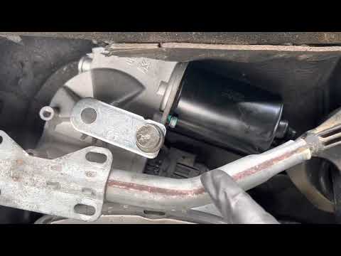 BMW 5 Series Windshield Wiper Motor Replacement Guide (2005-2010)