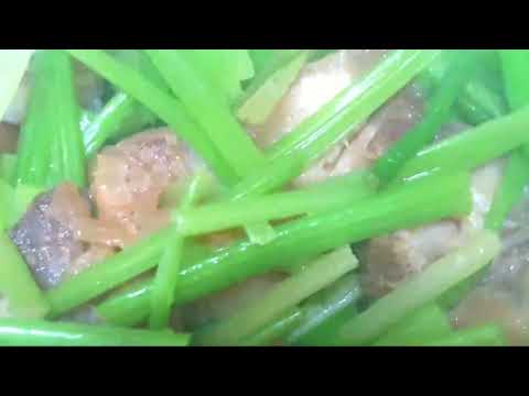 Pork with Celery and Stir Fry Green Beans #healthyfood #simplerecipe #ofwsataiwan