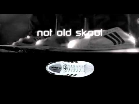 Adidas Mograph Bump